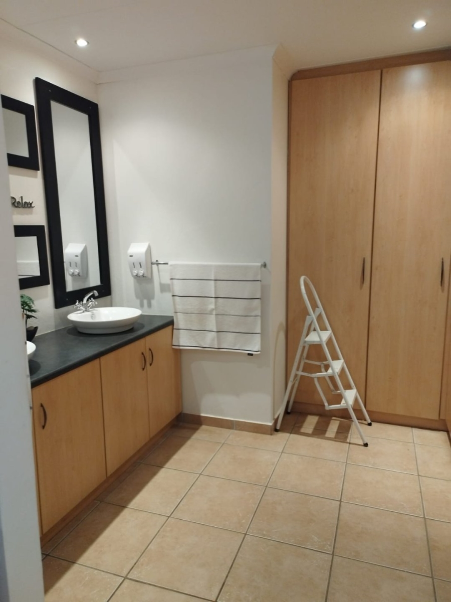 4 Bedroom Property for Sale in Dana Bay Western Cape